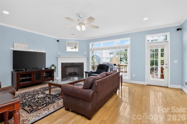 4904 Steepleton Way, Charlotte, NC 28215