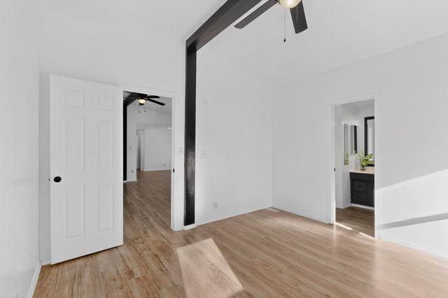 23 Lakeview Street, Los Lunas, NM 87031