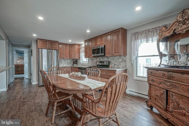 15 CHURCH ST, Pennsville, NJ 08070