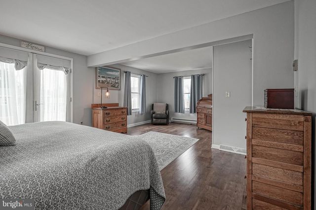 15 CHURCH ST, Pennsville, NJ 08070