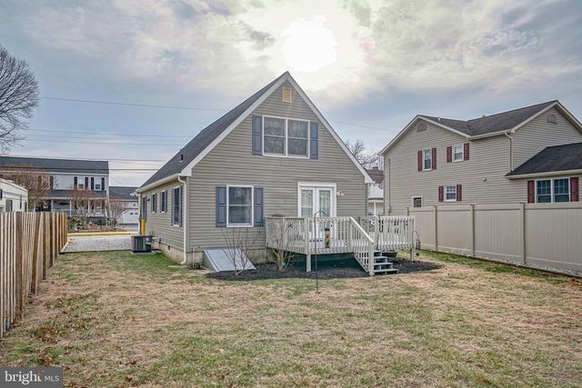15 CHURCH ST, Pennsville, NJ 08070