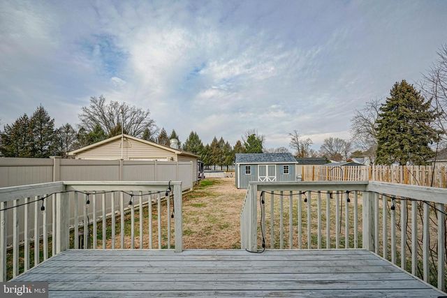 15 CHURCH ST, Pennsville, NJ 08070