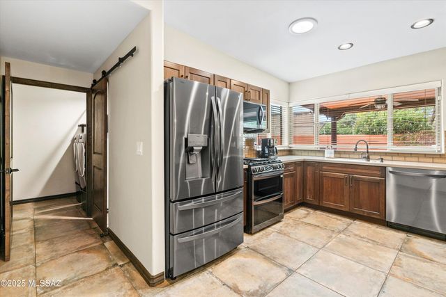 2241 N Colter Drive, Tucson, AZ 85715