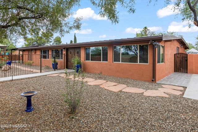 2241 N Colter Drive, Tucson, AZ 85715