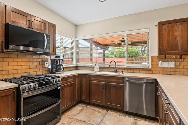 2241 N Colter Drive, Tucson, AZ 85715