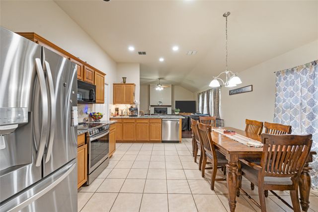 8613 King Ranch Drive, Cross Roads, TX 76227