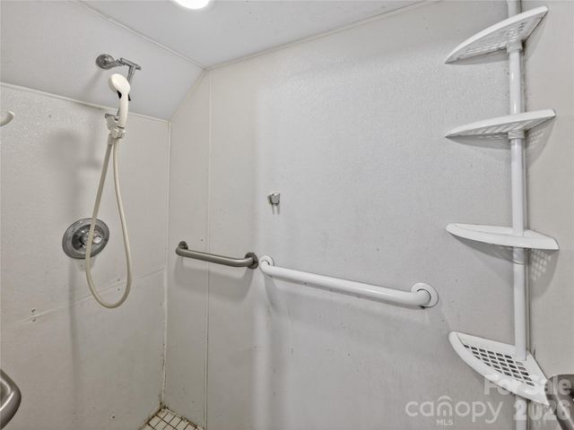 135 Hazelwood Drive, Forest City, NC 28043