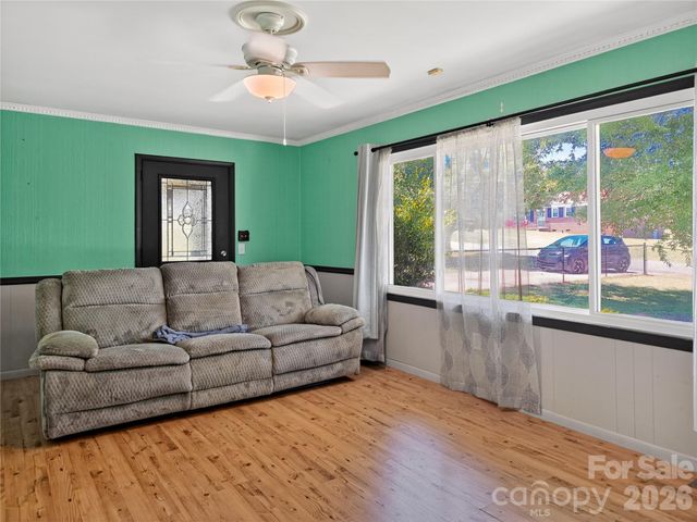 135 Hazelwood Drive, Forest City, NC 28043