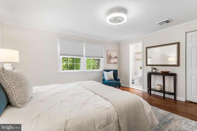 33 STIRLING WAY, Chadds Ford, PA 19317