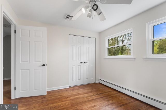 33 STIRLING WAY, Chadds Ford, PA 19317