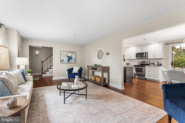 33 STIRLING WAY, Chadds Ford, PA 19317