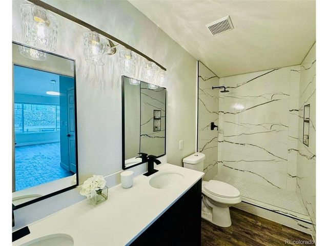 8468 Thunder Ridge Way 202, Highlands Ranch, CO 80126