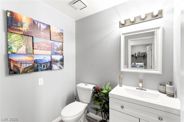 7733 Parakeet Avenue, Las Vegas, NV 89145