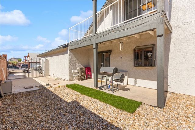 7733 Parakeet Avenue, Las Vegas, NV 89145