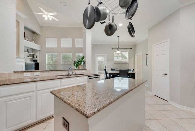 902 Nighthawk Drive, Murphy, TX 75094