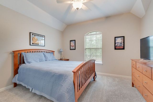 902 Nighthawk Drive, Murphy, TX 75094
