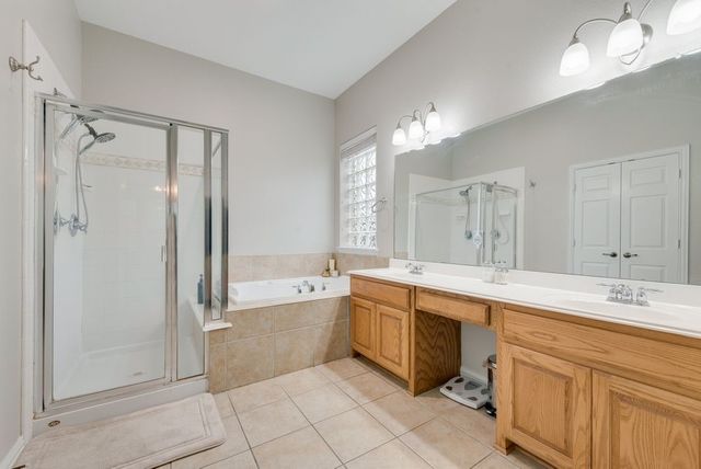 902 Nighthawk Drive, Murphy, TX 75094