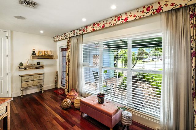 1625 NE 20th Avenue, Fort Lauderdale, FL 33305