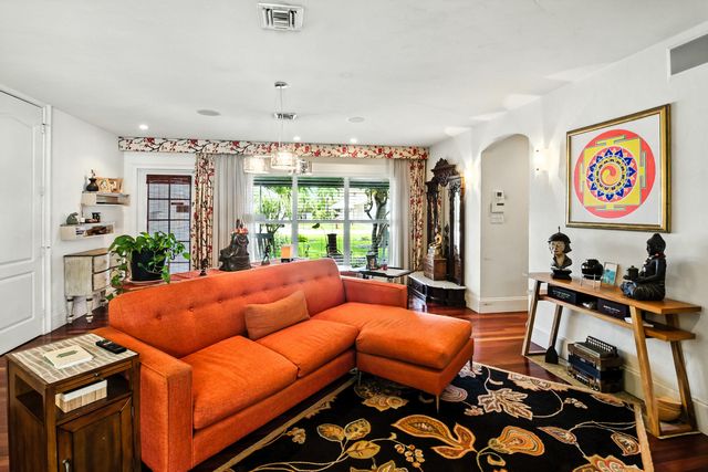 1625 NE 20th Avenue, Fort Lauderdale, FL 33305