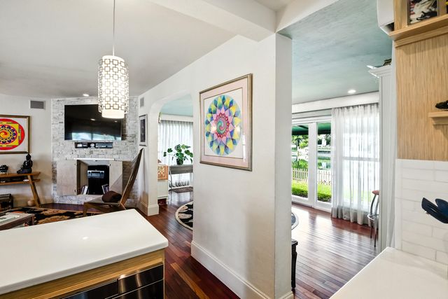 1625 NE 20th Avenue, Fort Lauderdale, FL 33305