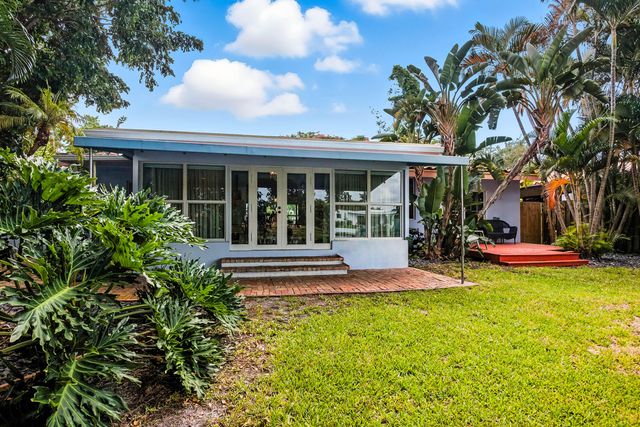 1625 NE 20th Avenue, Fort Lauderdale, FL 33305