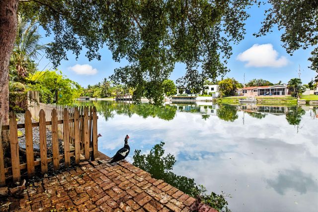 1625 NE 20th Avenue, Fort Lauderdale, FL 33305