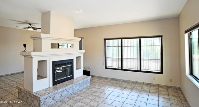 4162 N Calle Vista Ciudad, Tucson, AZ 85750