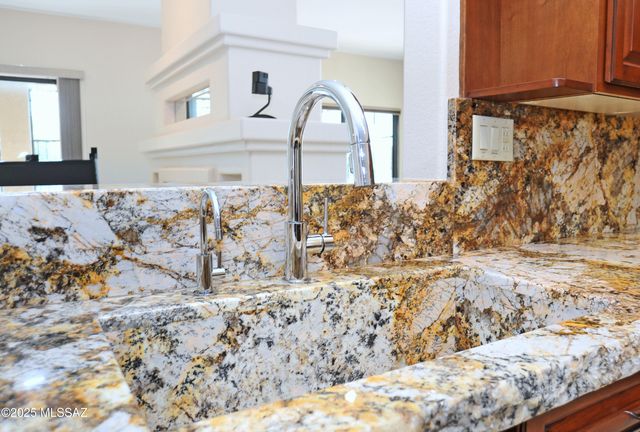 4162 N Calle Vista Ciudad, Tucson, AZ 85750