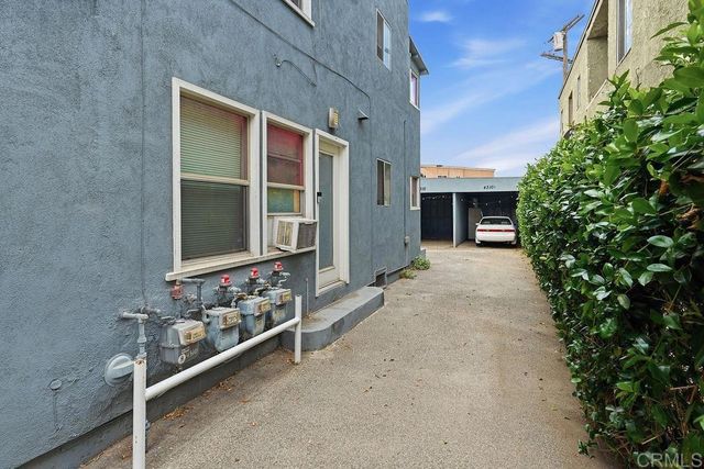 4308 Gateway Ave, Los Angeles, CA 90029
