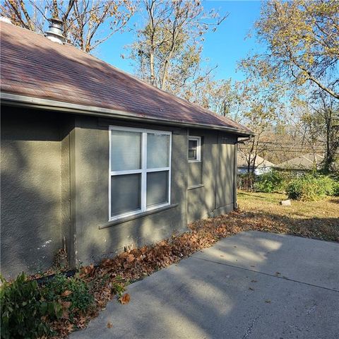 8309 Wabash Avenue, Kansas City, MO 64132