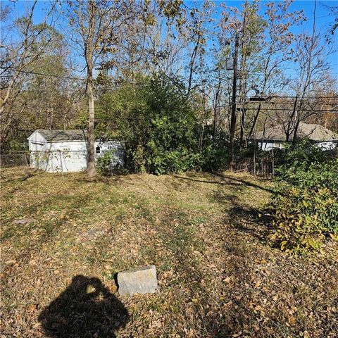 8309 Wabash Avenue, Kansas City, MO 64132