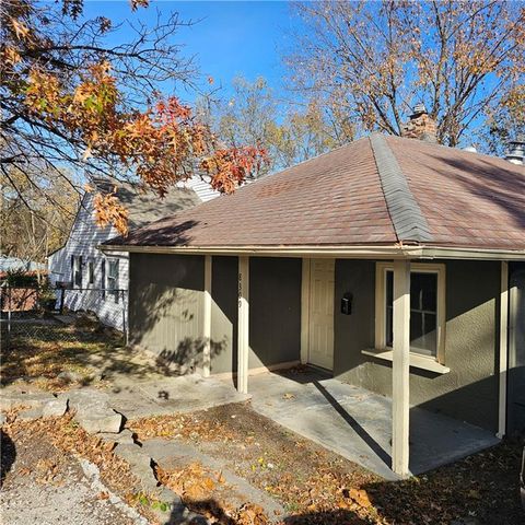 8309 Wabash Avenue, Kansas City, MO 64132