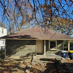 8309 Wabash Avenue, Kansas City, MO 64132