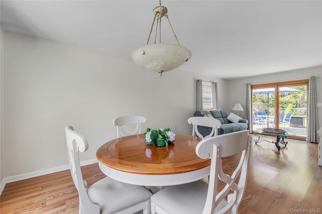 304 Jamaica Boulevard, Carle Place, NY 11514