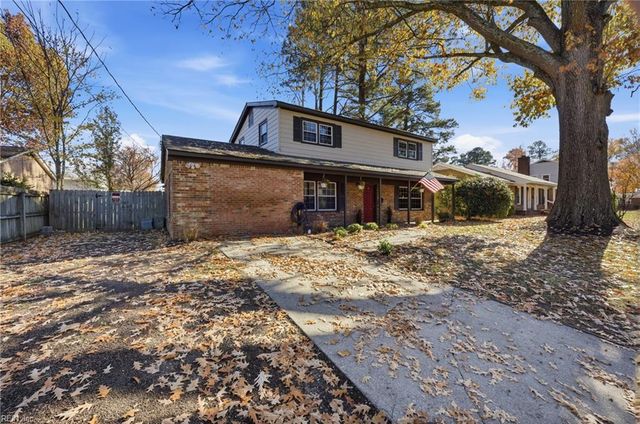 804 Roberto DR, Newport News, VA 23601