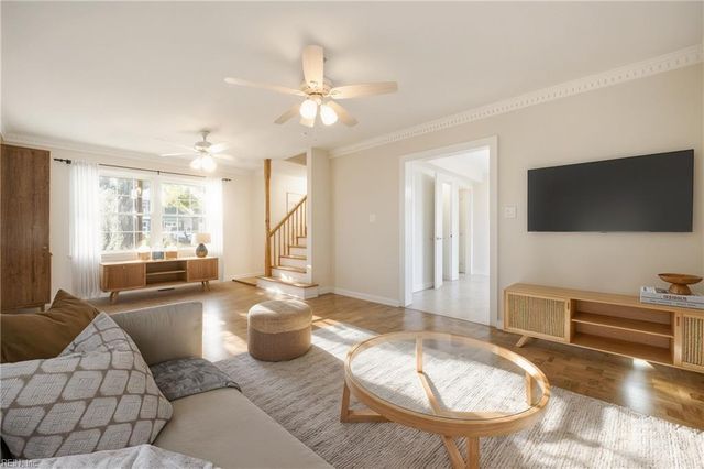 804 Roberto DR, Newport News, VA 23601