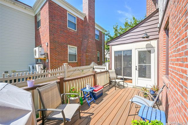 29-33 171st Street, Flushing, NY 11358