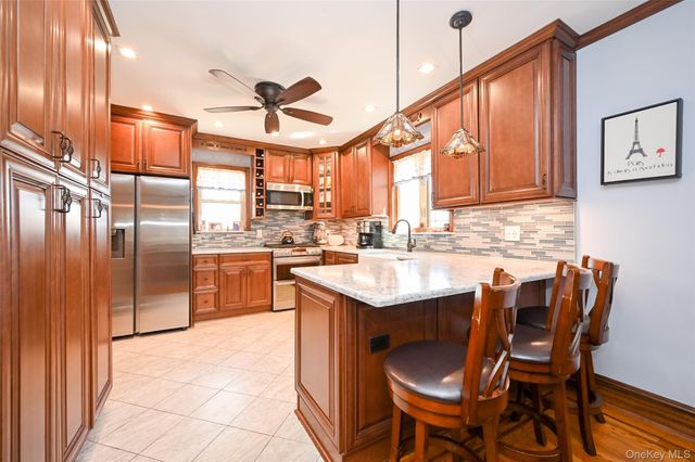 29-33 171st Street, Flushing, NY 11358