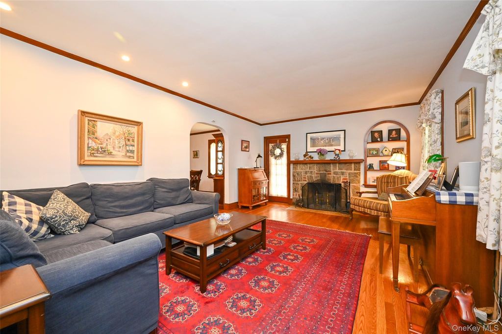 29-33 171st Street, Flushing, NY 11358 — photo 3