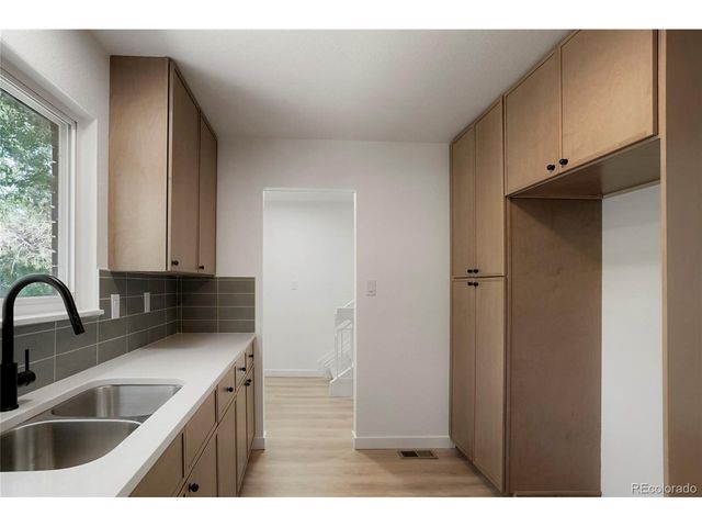 7755 E Quincy Ave T56, Denver, CO 80237