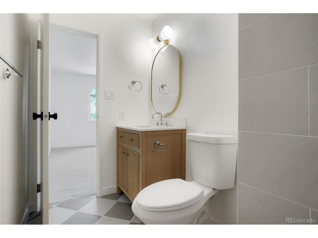7755 E Quincy Ave T56, Denver, CO 80237