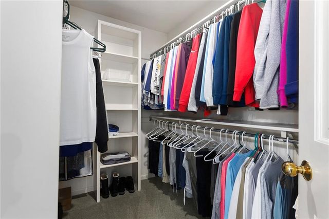 8917 Lambert Drive, Lee's Summit, MO 64064