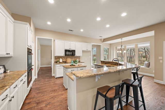 5908 Forest River Drive, Fort Worth, TX 76112