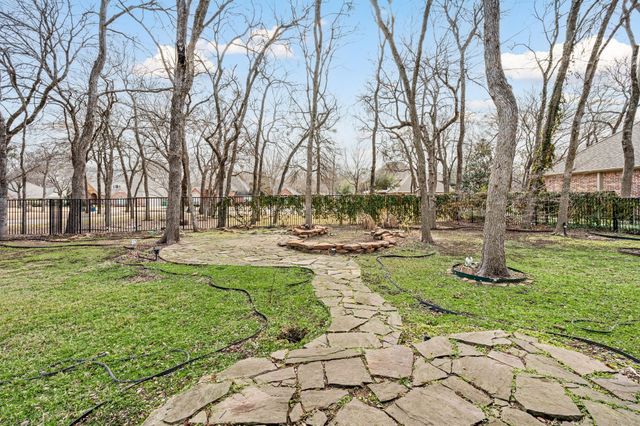 5908 Forest River Drive, Fort Worth, TX 76112