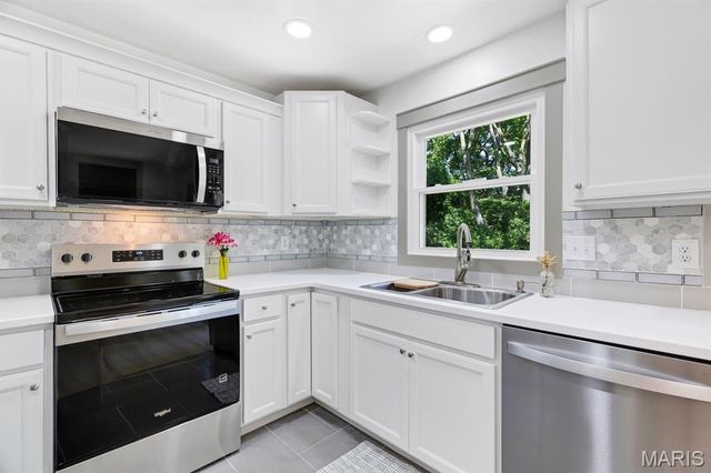 3424 La Salle Drive, St Charles, MO 63301
