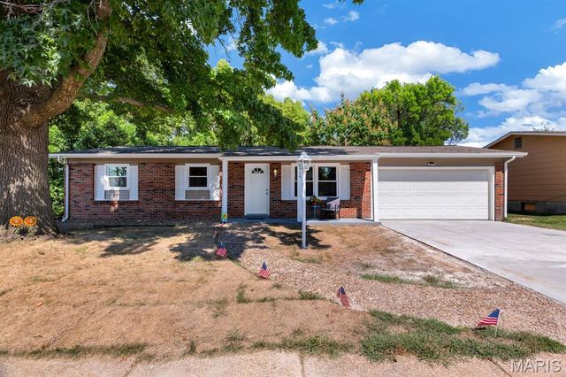 3424 La Salle Drive, St Charles, MO 63301