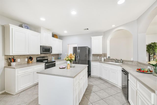 18115 Stone Angel Drive, Humble, TX 77346