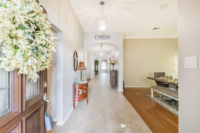 18115 Stone Angel Drive, Humble, TX 77346