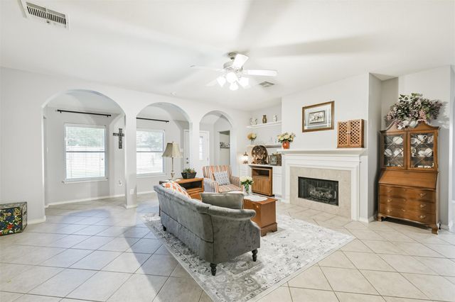 18115 Stone Angel Drive, Humble, TX 77346