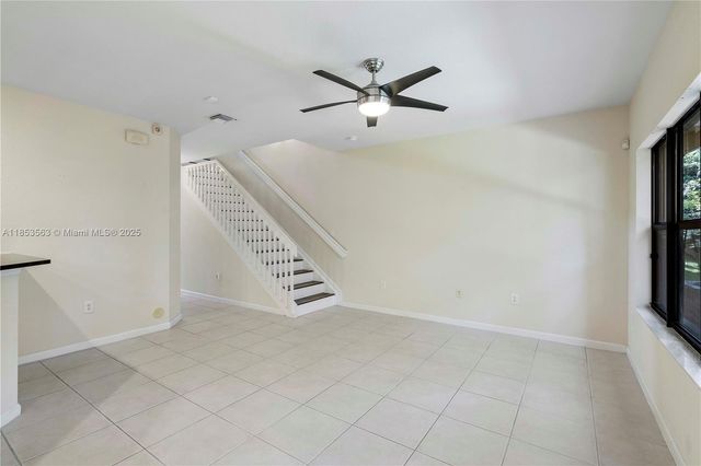 6116 E Grand Cypress Cir E, Coconut Creek, FL 33073